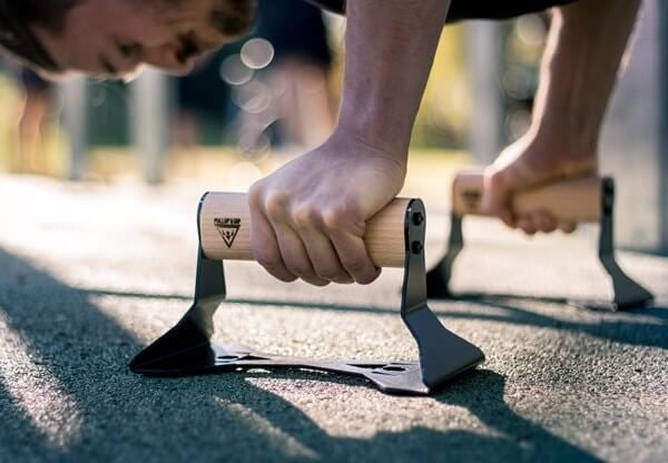 Barres De Pompes (Push Up Bars) En Forme De H - Poignées En Mousse - Capacité 150 Kg - Démontables
